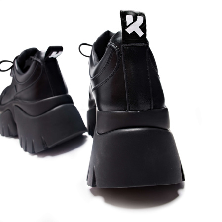 Кроссовки KOI Footwear Chronicles 'Monster'