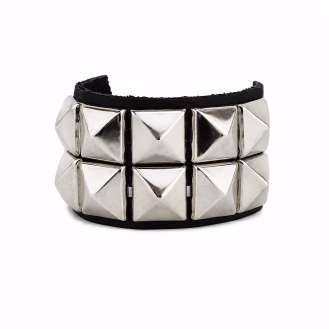 Напульсник Underground 2 ROW PYRAMID STUD SILVER