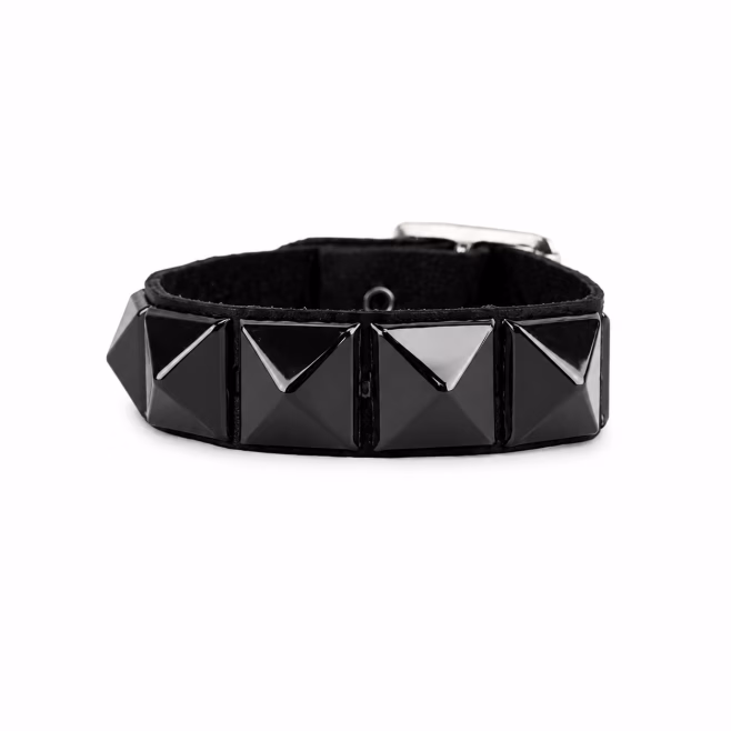Напульсник Underground 1 ROW PYRAMID STUD